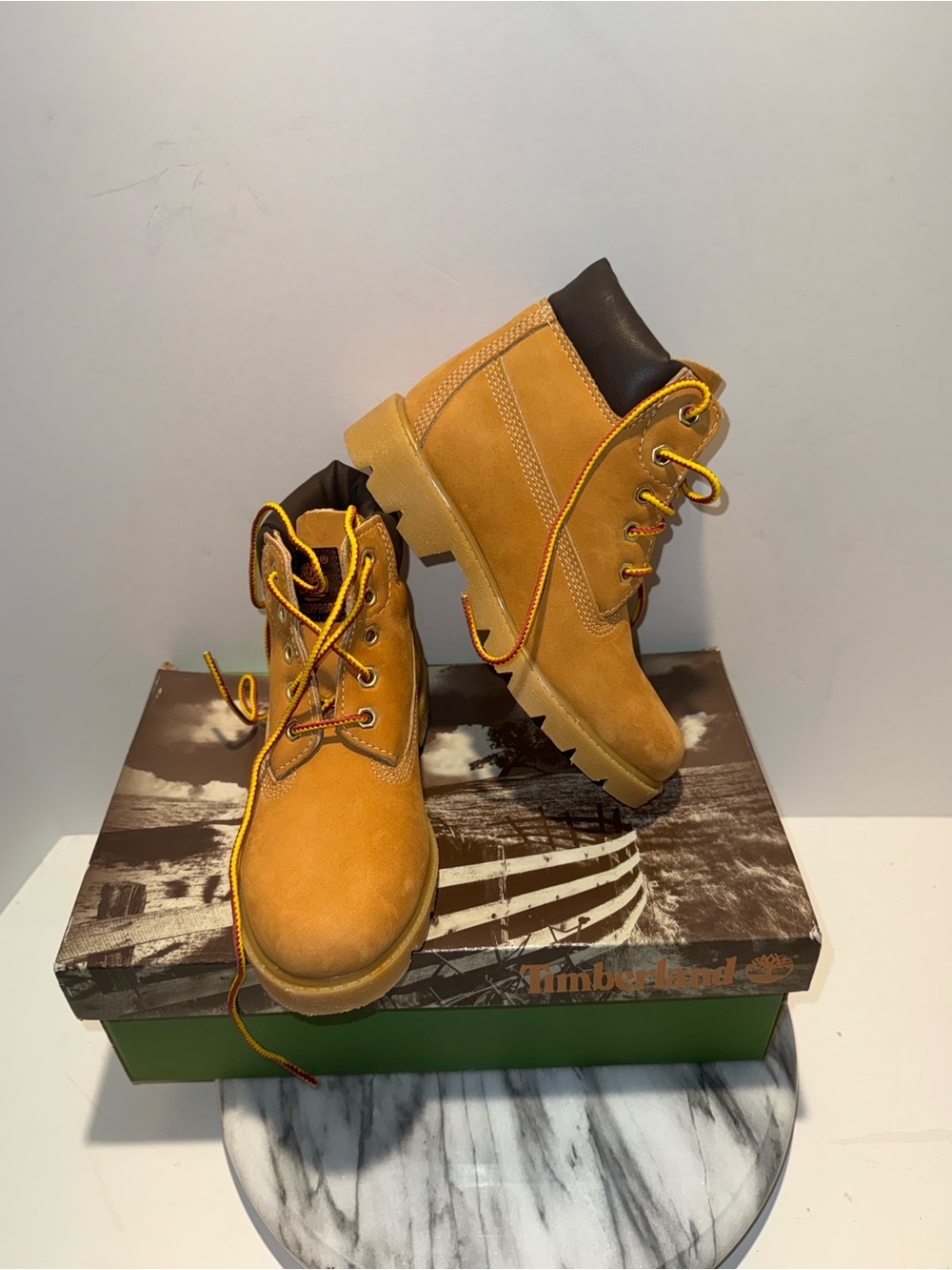 NEW Timberland Classic 6 in Lace Waterproof Boots - Wheat - Unisex Size 1